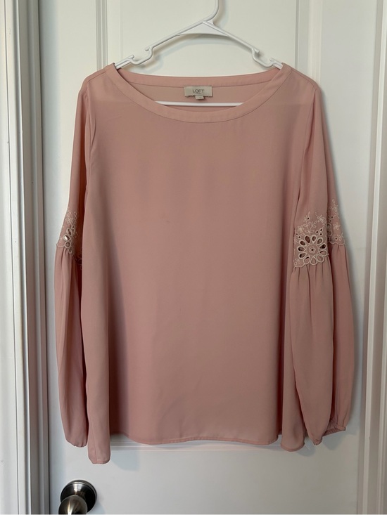 LOFT Tops - LOFT Blush Pink Long-Sleeve Lace-Inset Blouse
Size L
